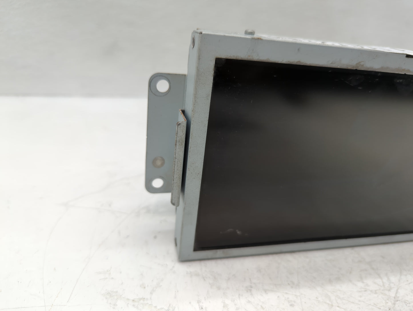 2008-2010 Chrysler 300 Radio AM FM Cd Player Receiver Replacement P/N:DB5T-14F239-AP Fits Fits 2008 2009 2010 OEM Used Auto 