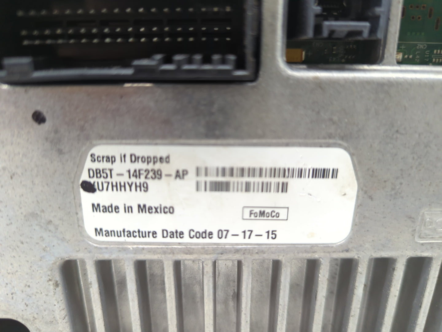 2008-2010 Chrysler 300 Radio AM FM Cd Player Receiver Replacement P/N:DB5T-14F239-AP Fits Fits 2008 2009 2010 OEM Used Auto 