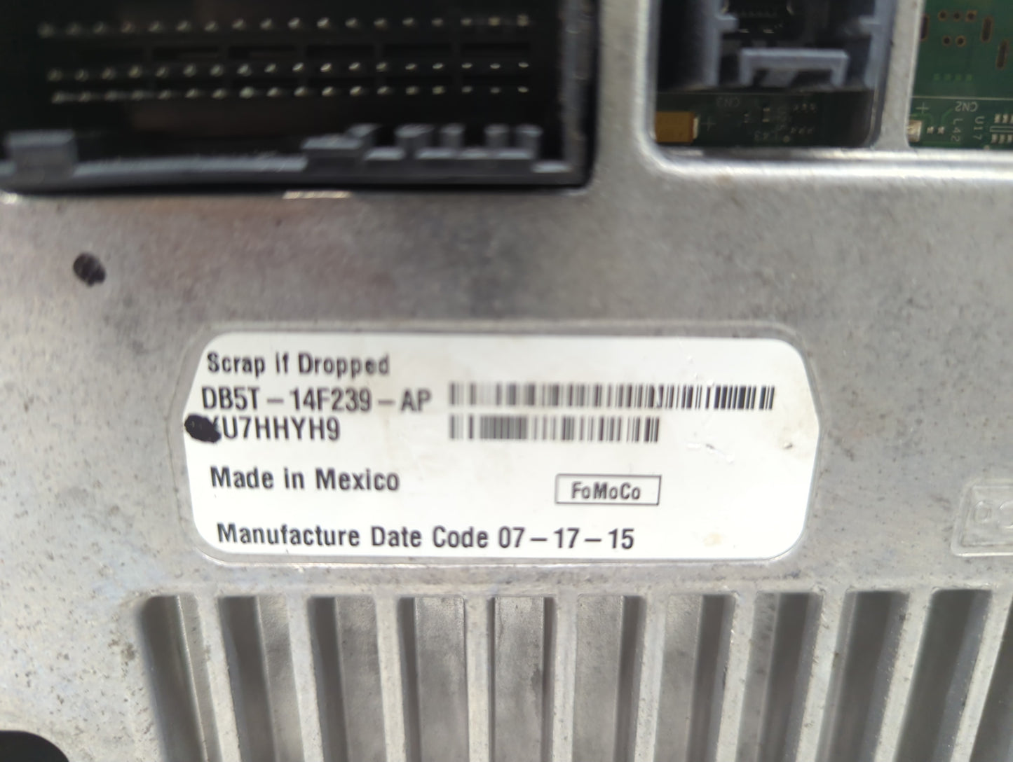 2008-2010 Chrysler 300 Radio AM FM Cd Player Receiver Replacement P/N:DB5T-14F239-AP Fits Fits 2008 2009 2010 OEM Used Auto 