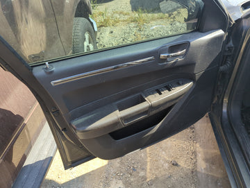 2009 Chrysler 300 Front Left Driver Interior Door Panel Trim - Oemusedautoparts1.com