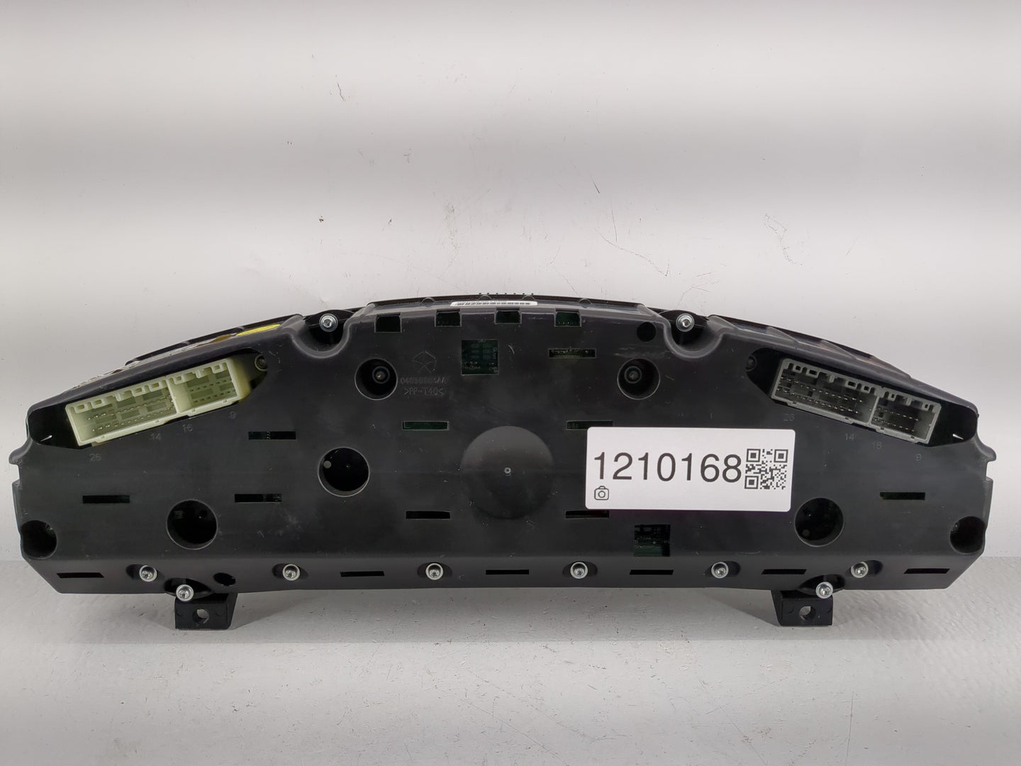 2009 Chrysler 300 Instrument Cluster Speedometer Gauges P/N:05172882AF Fits OEM Used Auto Parts - Oemusedautoparts1.com