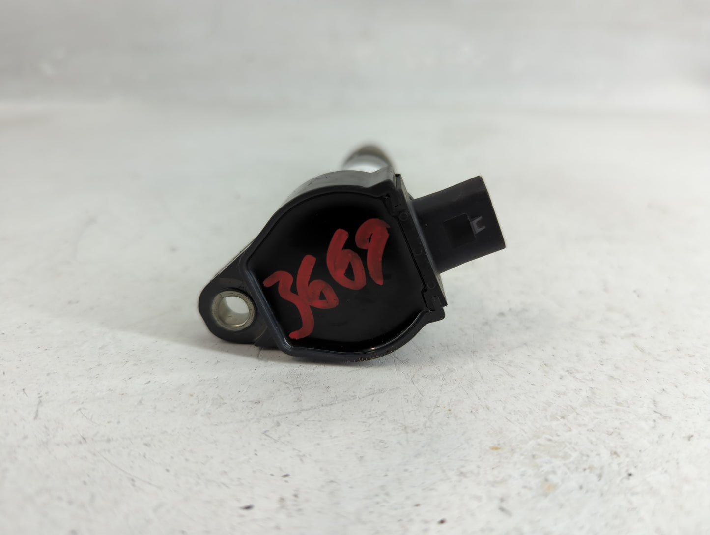 2006-2010 Chrysler 300 Ignition Coil Igniter Pack - Oemusedautoparts1.com