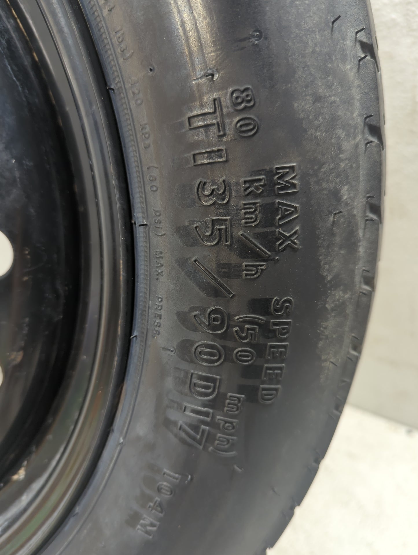 2005-2022 Chrysler 300 Spare Donut Tire Wheel Rim Oem 1308083 - Oemusedautoparts1.com