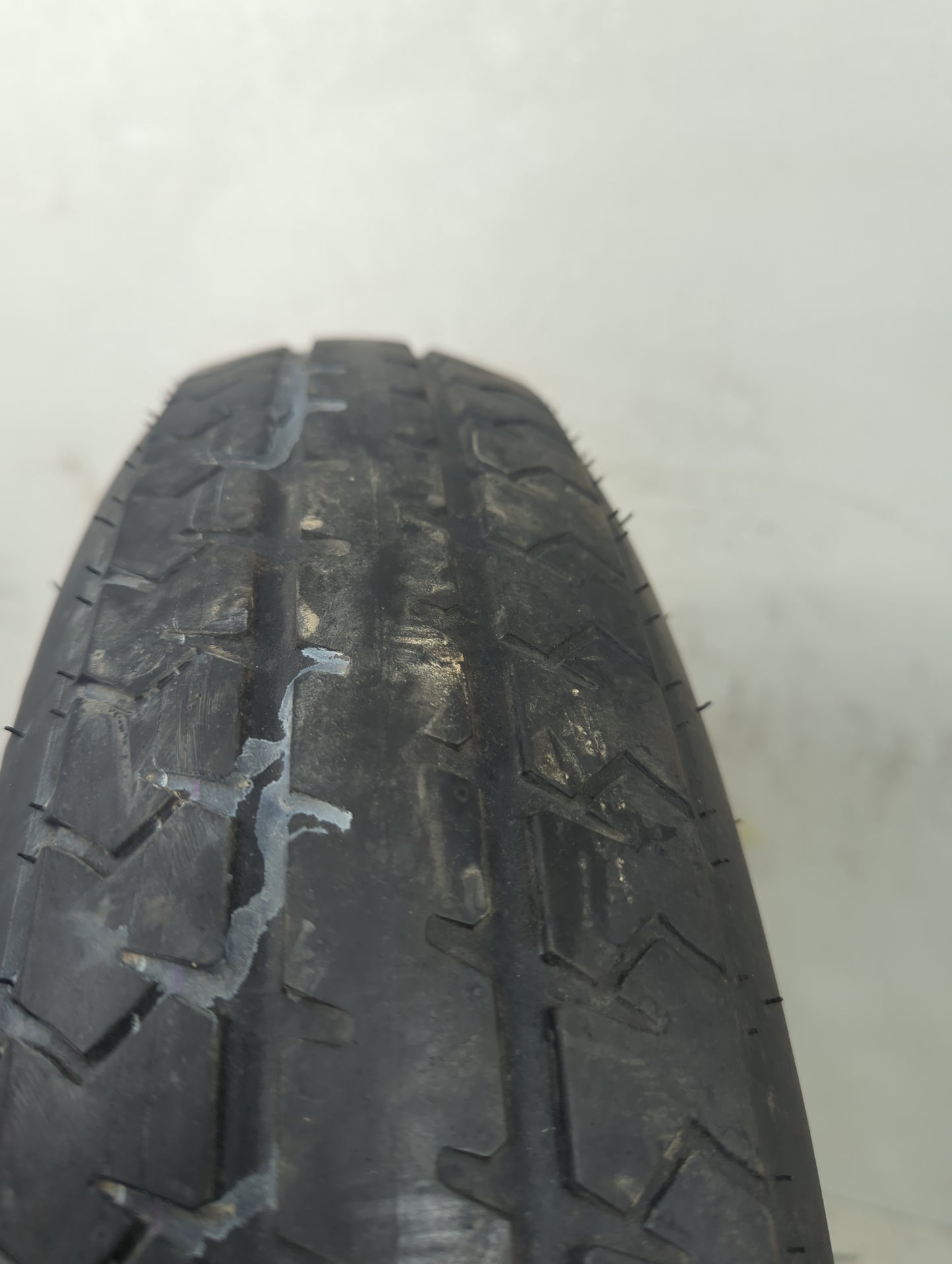 2005-2022 Chrysler 300 Spare Donut Tire Wheel Rim Oem 1308083 - Oemusedautoparts1.com