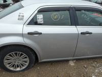 2005-2010 Chrysler 300 Passenger Rear Door Oem 1309611 - Oemusedautoparts1.com