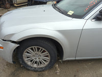 2005-2010 Chrysler 300 Driver Fender 1309647 - Oemusedautoparts1.com