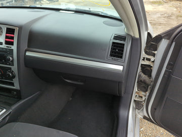 2009 Chrysler 300 Passenger Glove Box Door Storage Compartment - Oemusedautoparts1.com