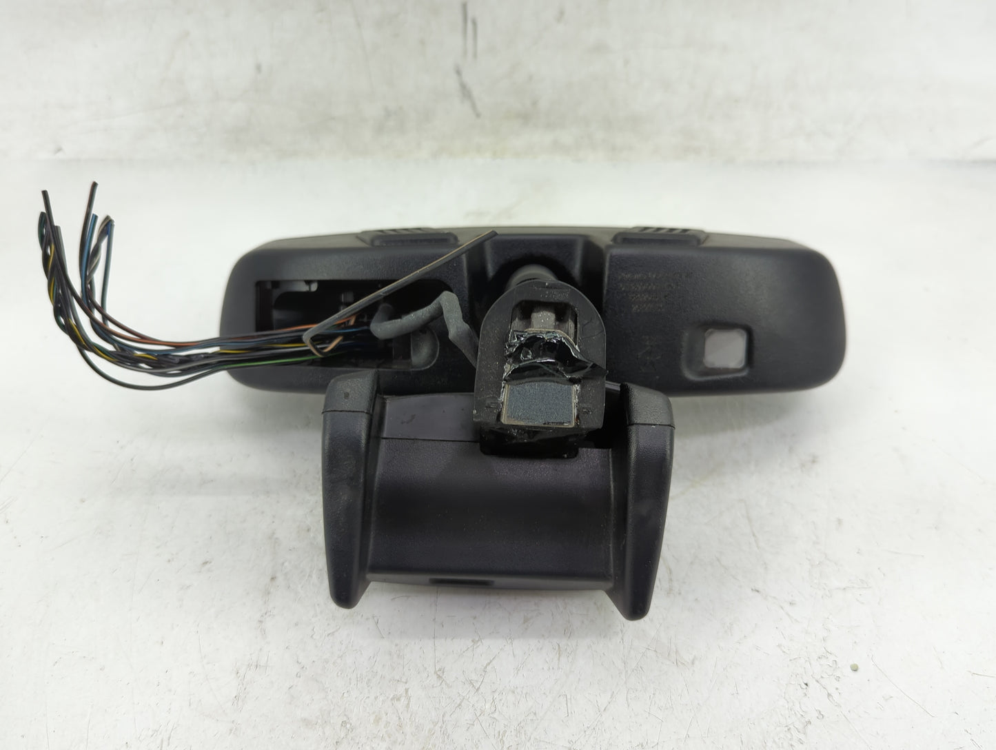 2009 Chrysler 300 Interior Rear View Mirror Replacement OEM P/N:68020441AB Fits OEM Used Auto Parts - Oemusedautoparts1.com