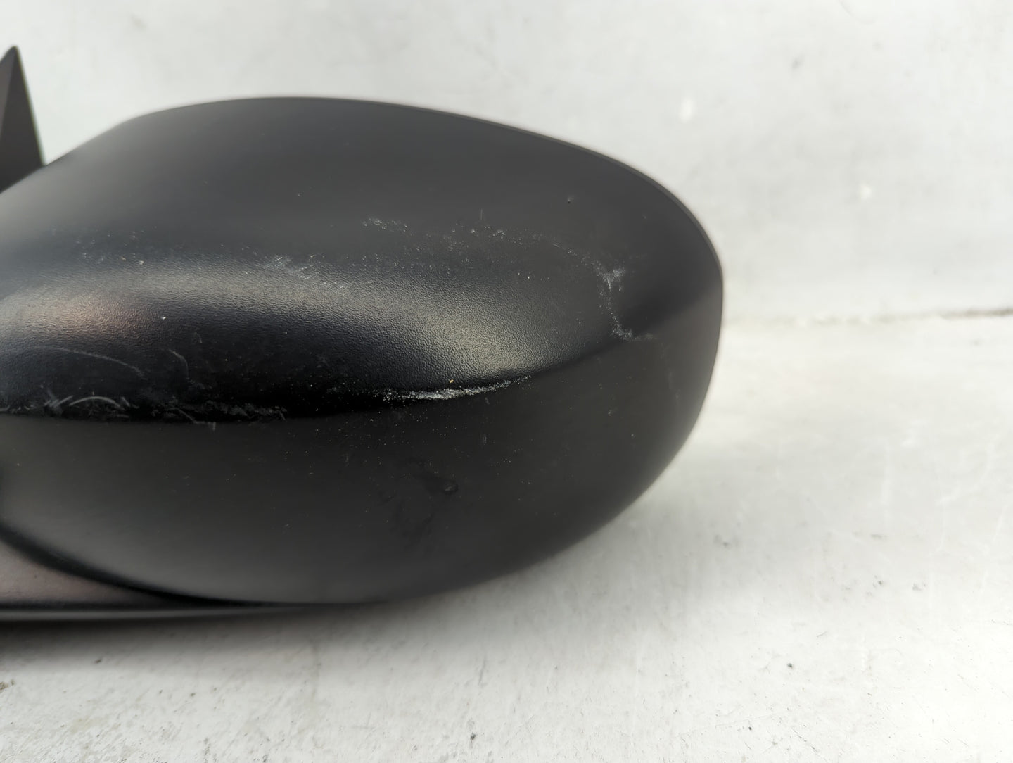 2005-2010 Chrysler 300 Driver Side View Mirror - Left Door Mirror OEM Used - Oemusedautoparts1.com