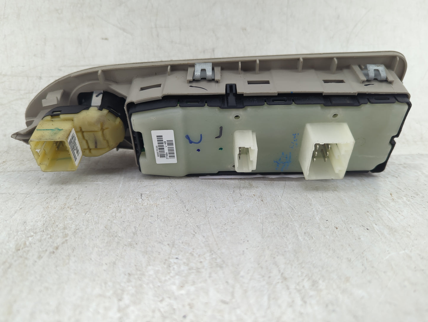 2006-2010 Chrysler 300 Master Power Window Switch Replacement Driver Side Left P/N:04602781AA Fits OEM Used Auto Parts - Oem