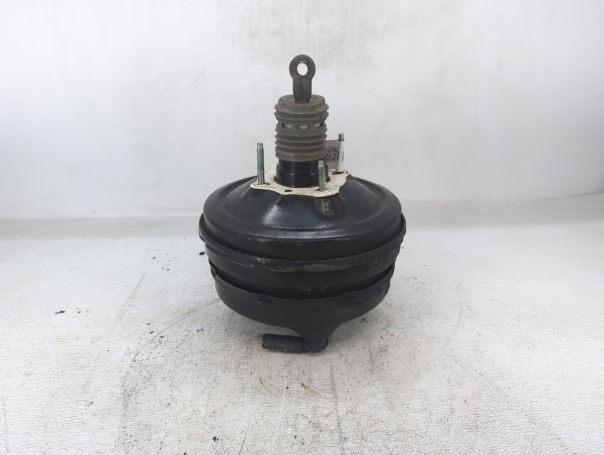 2009-2010 Chrysler 300 Power Brake Booster Oem 1423189 - Oemusedautoparts1.com