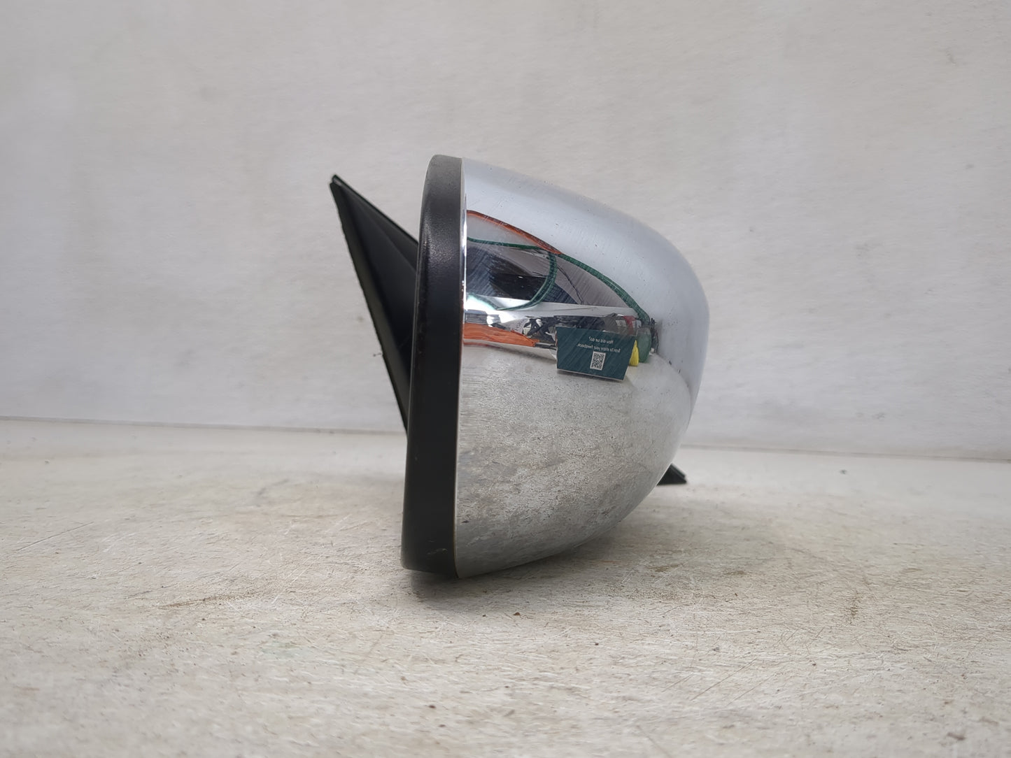 2005-2010 Chrysler 300 Passenger Side View Mirror - Right Door Mirror OEM Used - Oemusedautoparts1.com