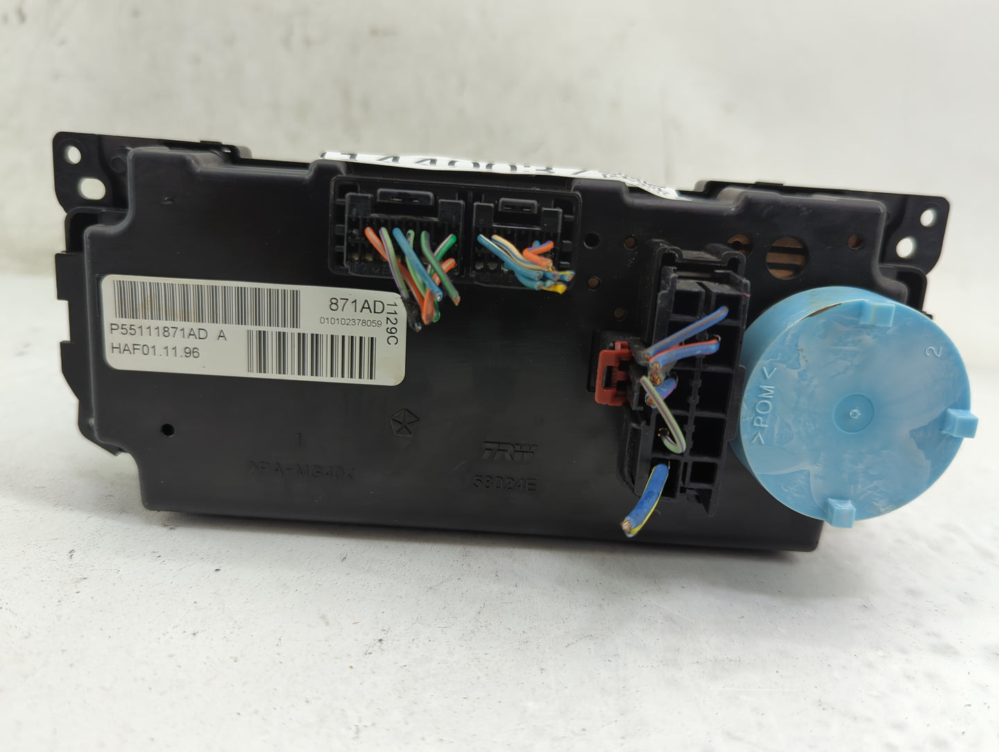 2008-2010 Chrysler 300 Climate Control Module Temperature AC/Heater Replacement P/N:P55111871AD Fits Fits 2008 2009 2010 OEM