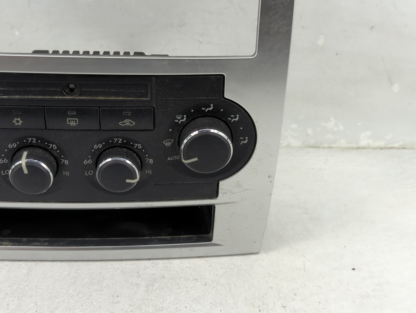 2008-2010 Chrysler 300 Climate Control Module Temperature AC/Heater Replacement P/N:P55111872AB Fits Fits 2008 2009 2010 OEM