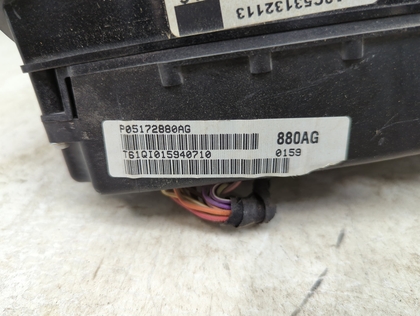 2009-2009 Chrysler 300 Speedometer Instrument Cluster Gauges P05172880ag - Oemusedautoparts1.com