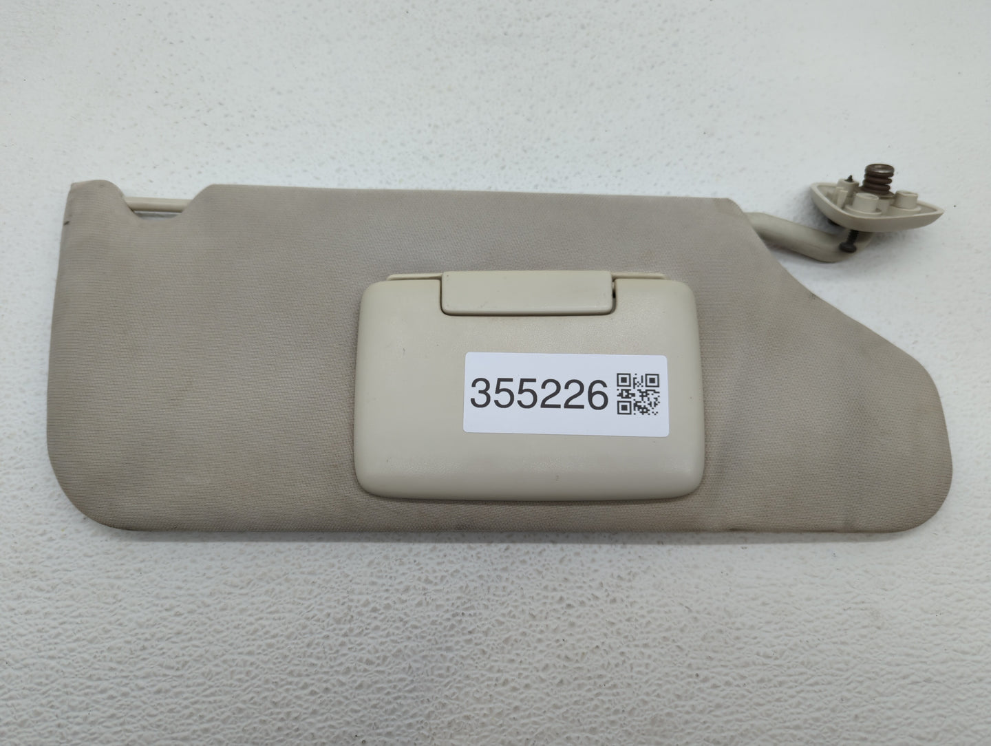 2008-2010 Chrysler 300 Sun Visor Shade Replacement Passenger Right Mirror Fits Fits 2008 2009 2010 OEM Used Auto Parts - Oem