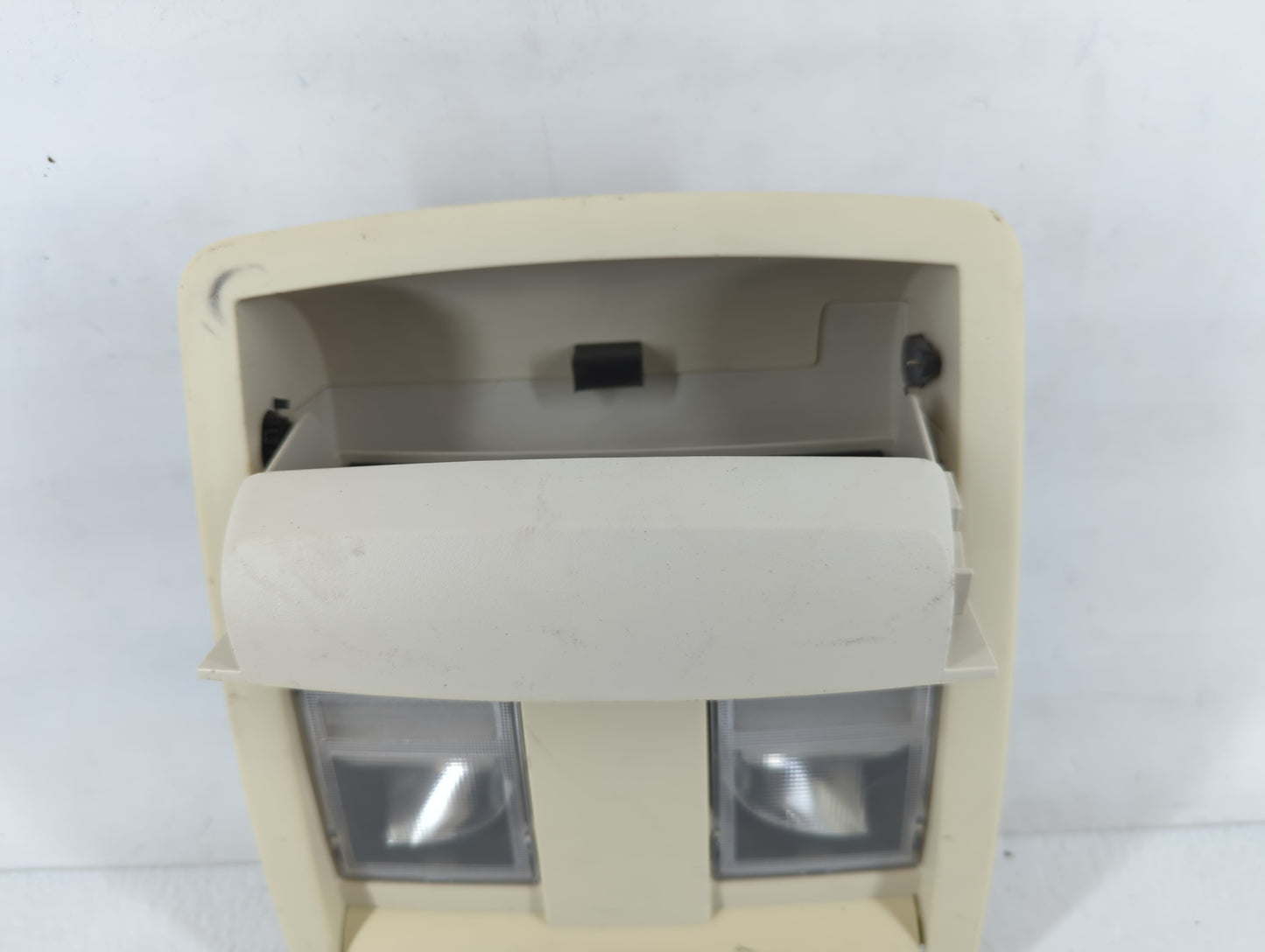 2009 Chrysler 300 Overhead Roof Console - Oemusedautoparts1.com