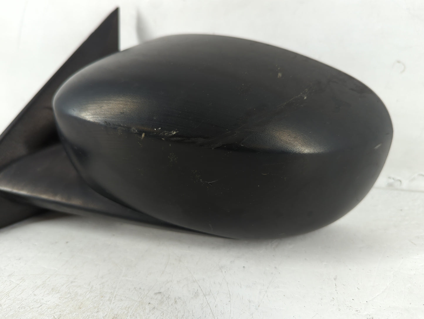 2005-2010 Chrysler 300 Driver Left Side View Manual Door Mirror Black - Oemusedautoparts1.com