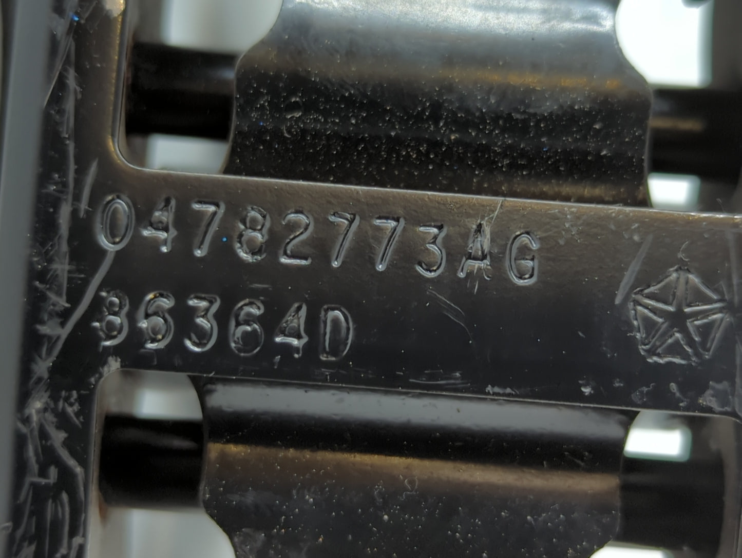 2009 Chrysler 300 Spare Scissor Car Jack - Oemusedautoparts1.com