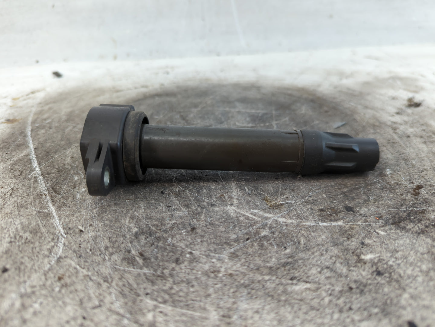 2006-2010 Chrysler 300 Ignition Coil Igniter Pack - Oemusedautoparts1.com