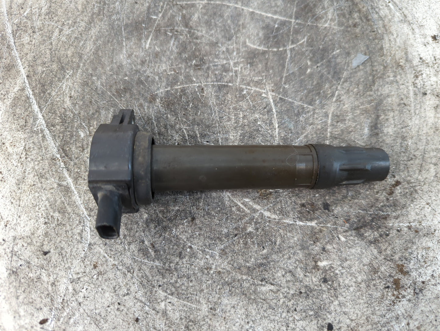 2006-2010 Chrysler 300 Ignition Coil Igniter Pack - Oemusedautoparts1.com