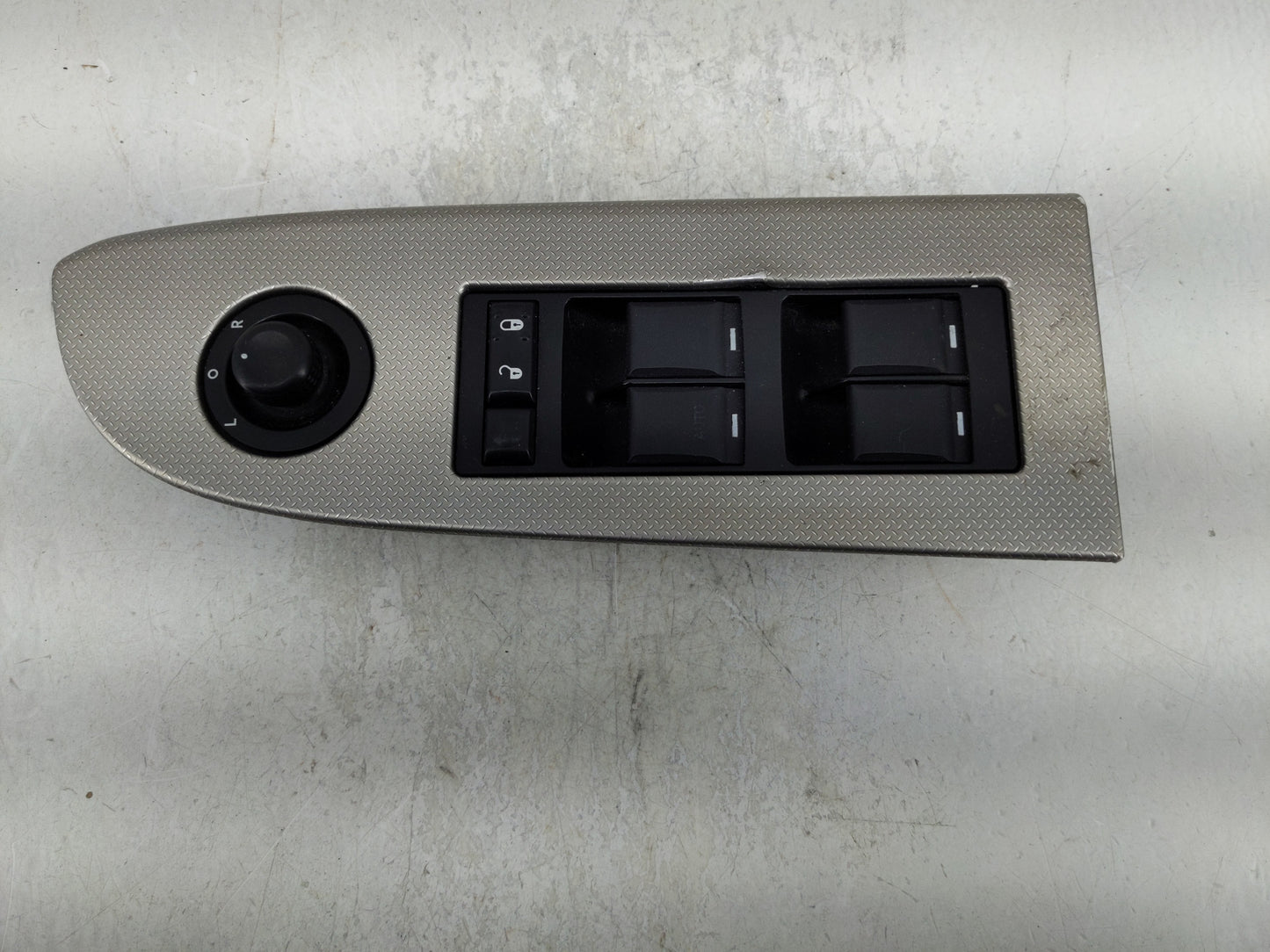 2007-2009 Chrysler Aspen Master Power Window Switch Replacement Driver Side Left P/N:04602781AA Fits OEM Used Auto Parts - O