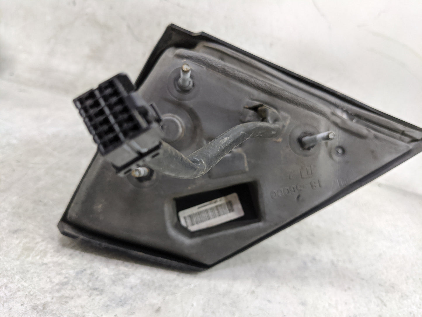 2007-2009 Chrysler Aspen Driver Side View Mirror - Left Door Mirror OEM Used - Oemusedautoparts1.com