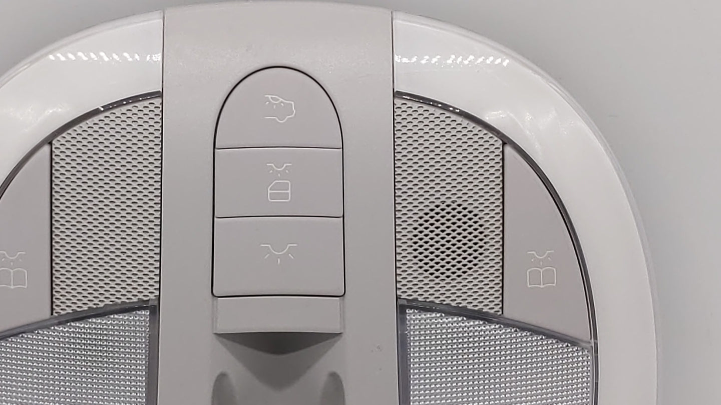 2009 Chrysler E Class Overhead Roof Console - Oemusedautoparts1.com