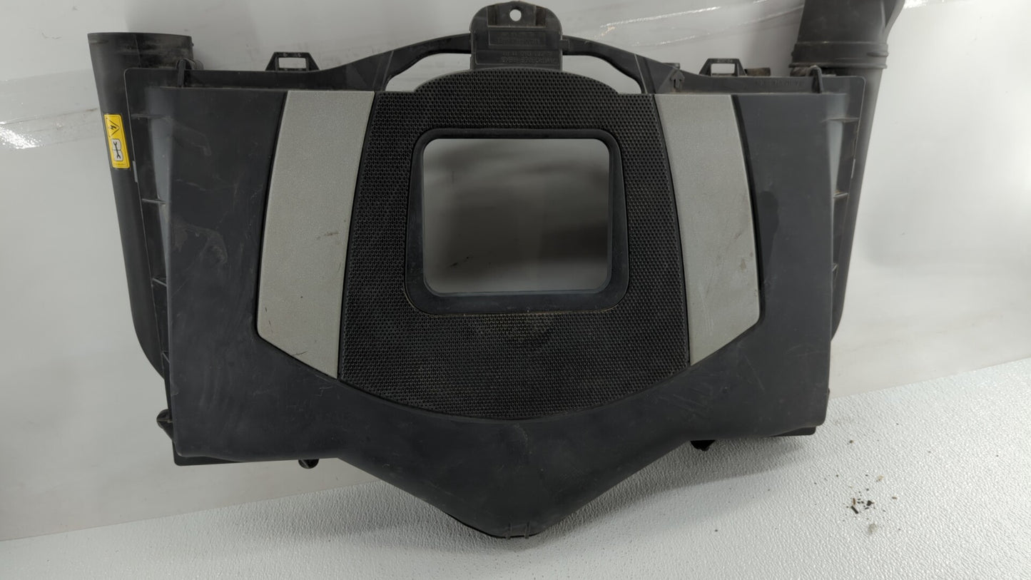 2009 Chrysler E Class Engine Cover - Oemusedautoparts1.com