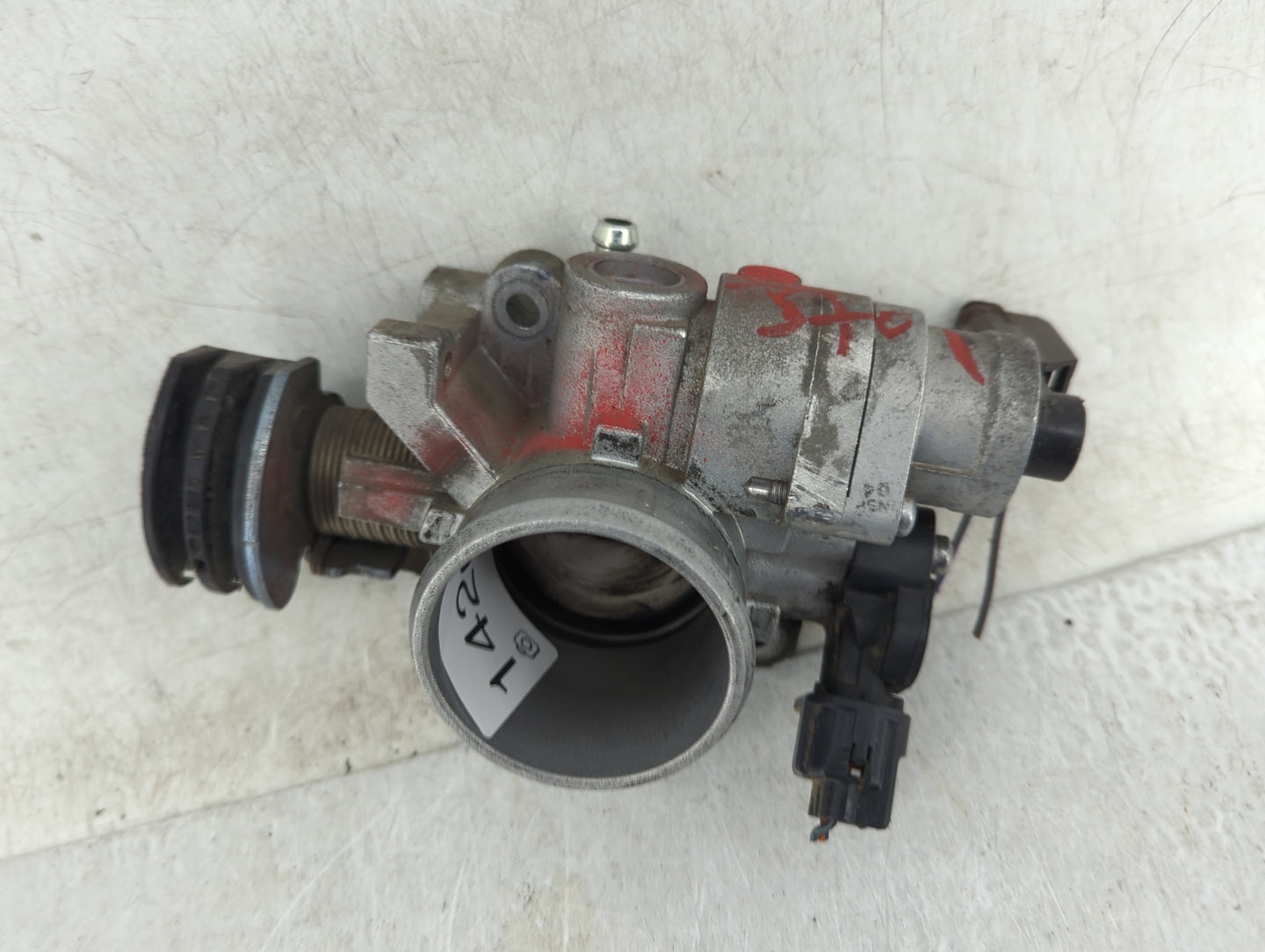 2004-2010 Chrysler Pt Cruiser Throttle Body Fits Fits 2004 2005 2006 2007 2008 2009 2010 OEM Used Auto Parts - Oemusedautopa
