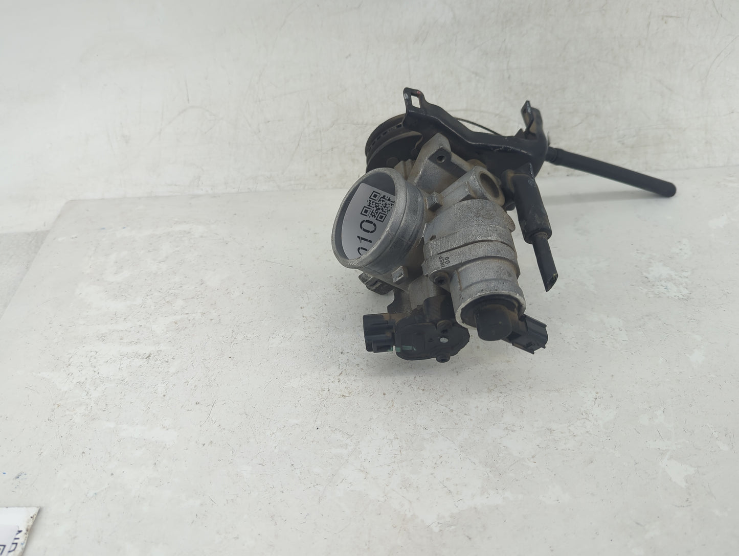 2004-2010 Chrysler Pt Cruiser Throttle Body P/N:04891440AB Fits Fits 2004 2005 2006 2007 2008 2009 2010 OEM Used Auto Parts 