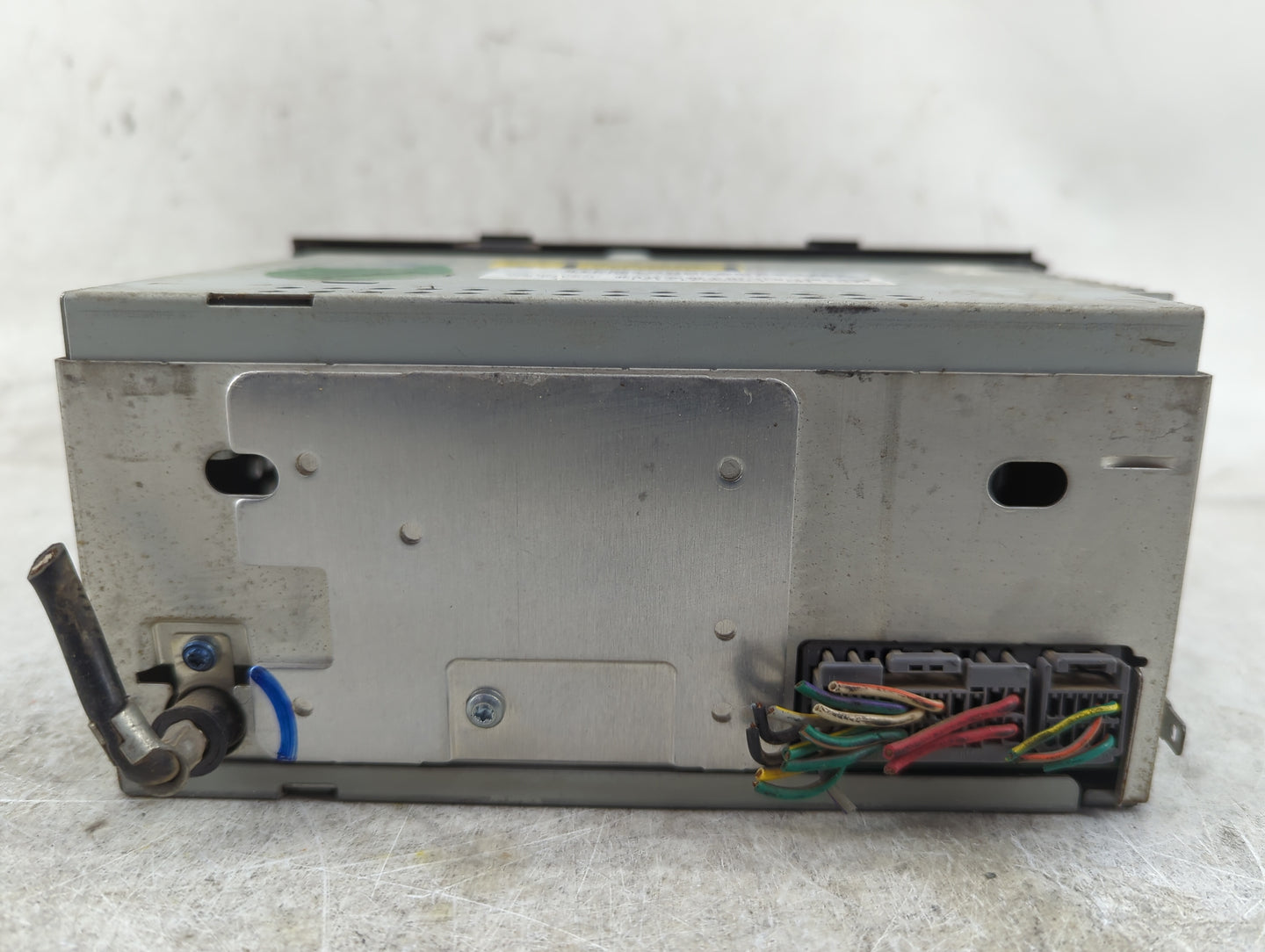 2006-2010 Chrysler Pt Cruiser Radio AM FM Cd Player Receiver Replacement P/N:P05064171AI Fits OEM Used Auto Parts - Oemuseda