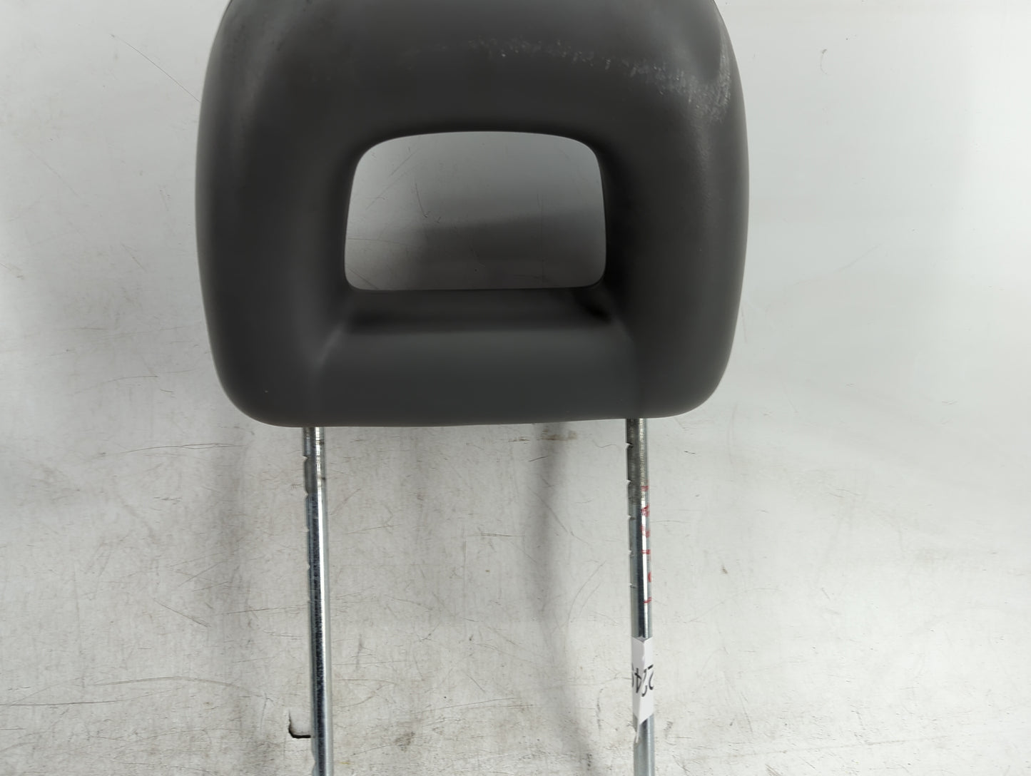 2007-2010 Chrysler Pt Cruiser Headrest Head Rest Front Driver Seat Black - Oemusedautoparts1.com