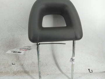 2007-2010 Chrysler Pt Cruiser Headrest Head Rest Front Driver Seat Black - Oemusedautoparts1.com