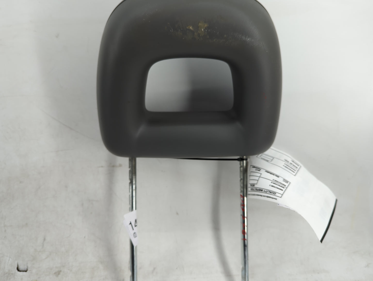 2007-2010 Chrysler Pt Cruiser Headrest Head Rest Front Driver Seat Black - Oemusedautoparts1.com
