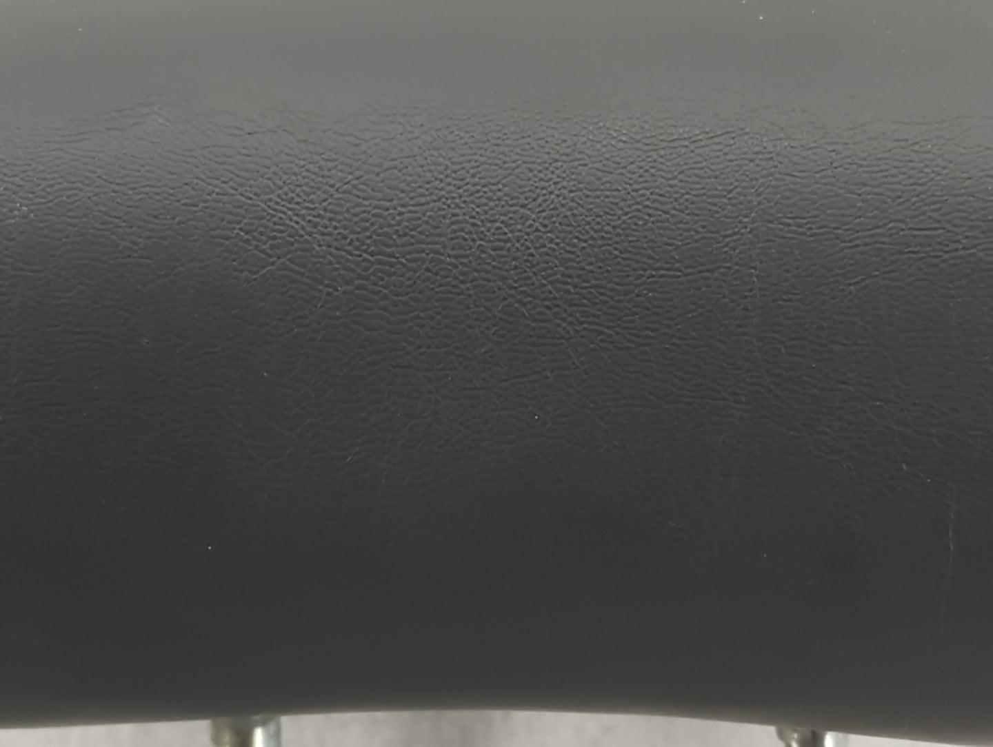 2007-2010 Chrysler Pt Cruiser Headrest Head Rest Front Driver Passenger Seat Fits Fits 2007 2008 2009 2010 OEM Used Auto Par
