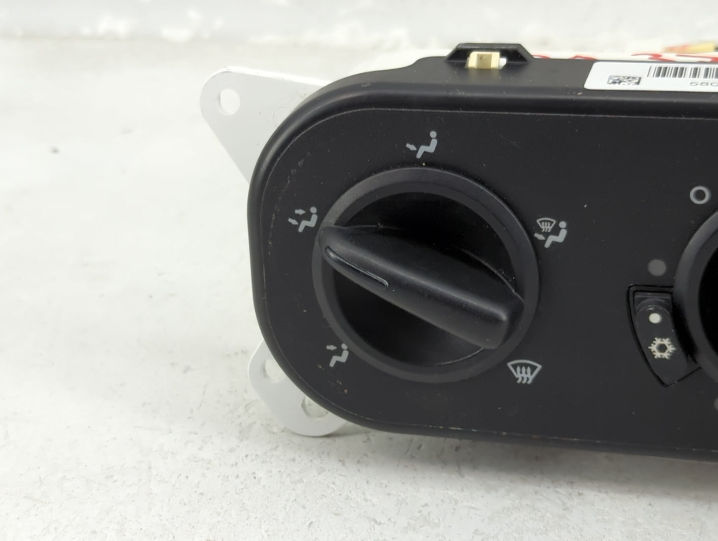 2006-2010 Chrysler Pt Cruiser Climate Control Module Temperature AC/Heater Replacement P/N:P55111879AC Fits OEM Used Auto Pa