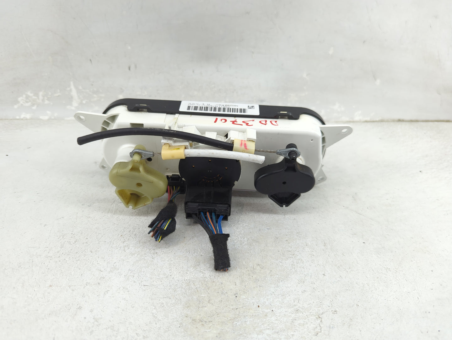 2006-2010 Chrysler Pt Cruiser Climate Control Module Temperature AC/Heater Replacement P/N:P55111879AC Fits OEM Used Auto Pa