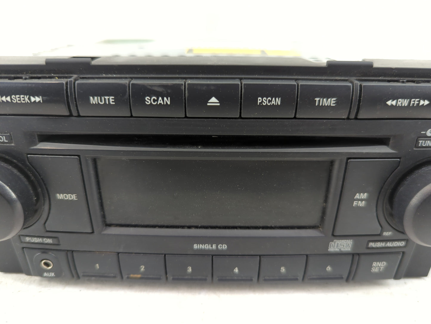 2006-2010 Chrysler Pt Cruiser Radio AM FM Cd Player Receiver Replacement P/N:P05064173AN Fits OEM Used Auto Parts - Oemuseda