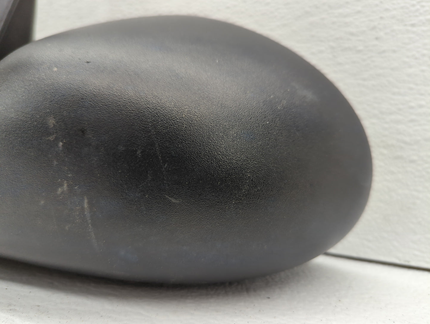 2009-2010 Chrysler Pt Cruiser Driver Side View Mirror - Left Door Mirror OEM Used - Oemusedautoparts1.com