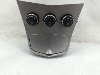 compare product 2008-2010 Chrysler Sebring Climate Control Module Temperature AC/Heater Replacement P/N:P55111937AA Fits OEM Used Auto Parts