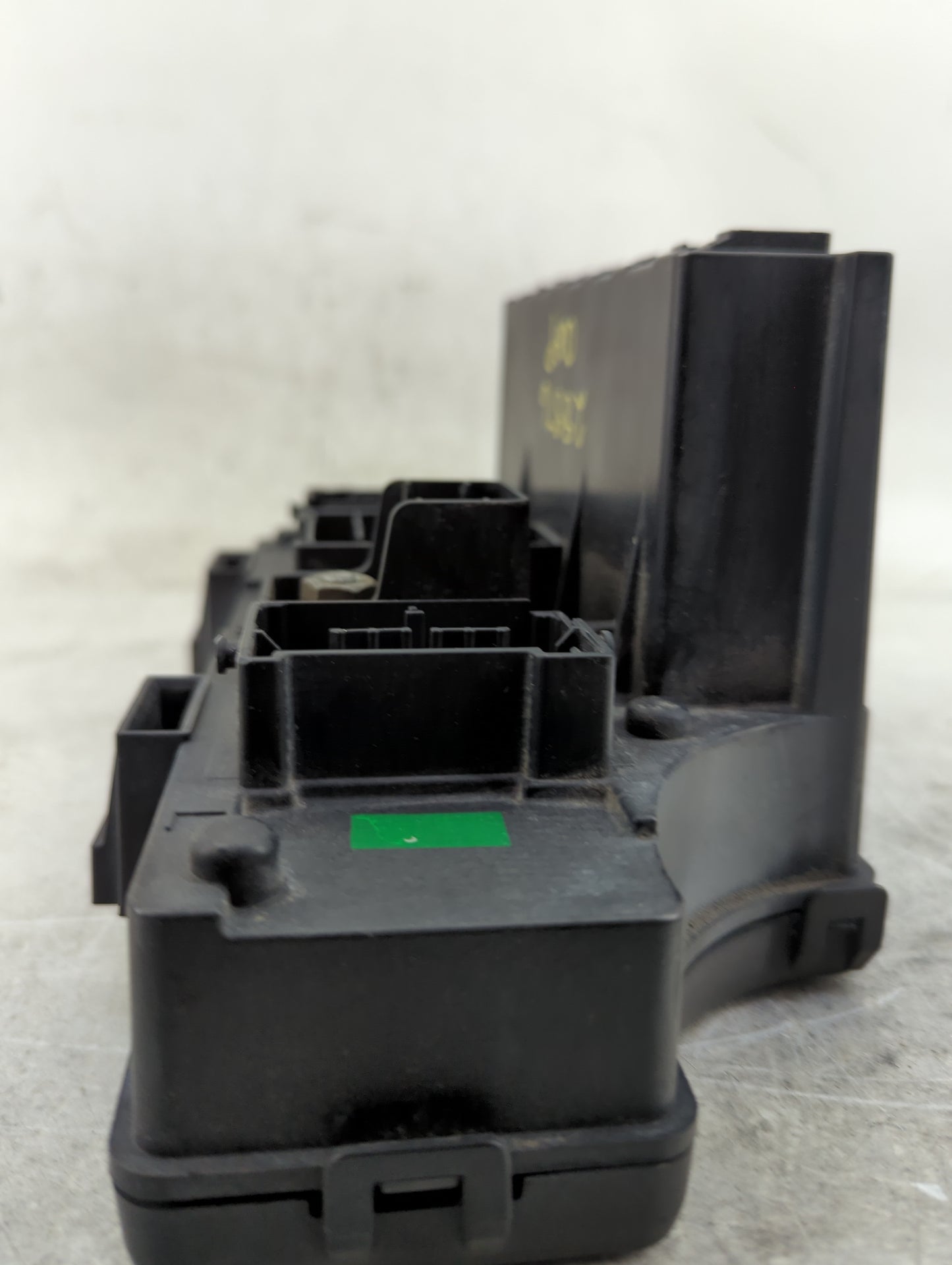 2008-2009 Chrysler Sebring Fusebox Fuse Box Relay Module Tipm - Oemusedautoparts1.com