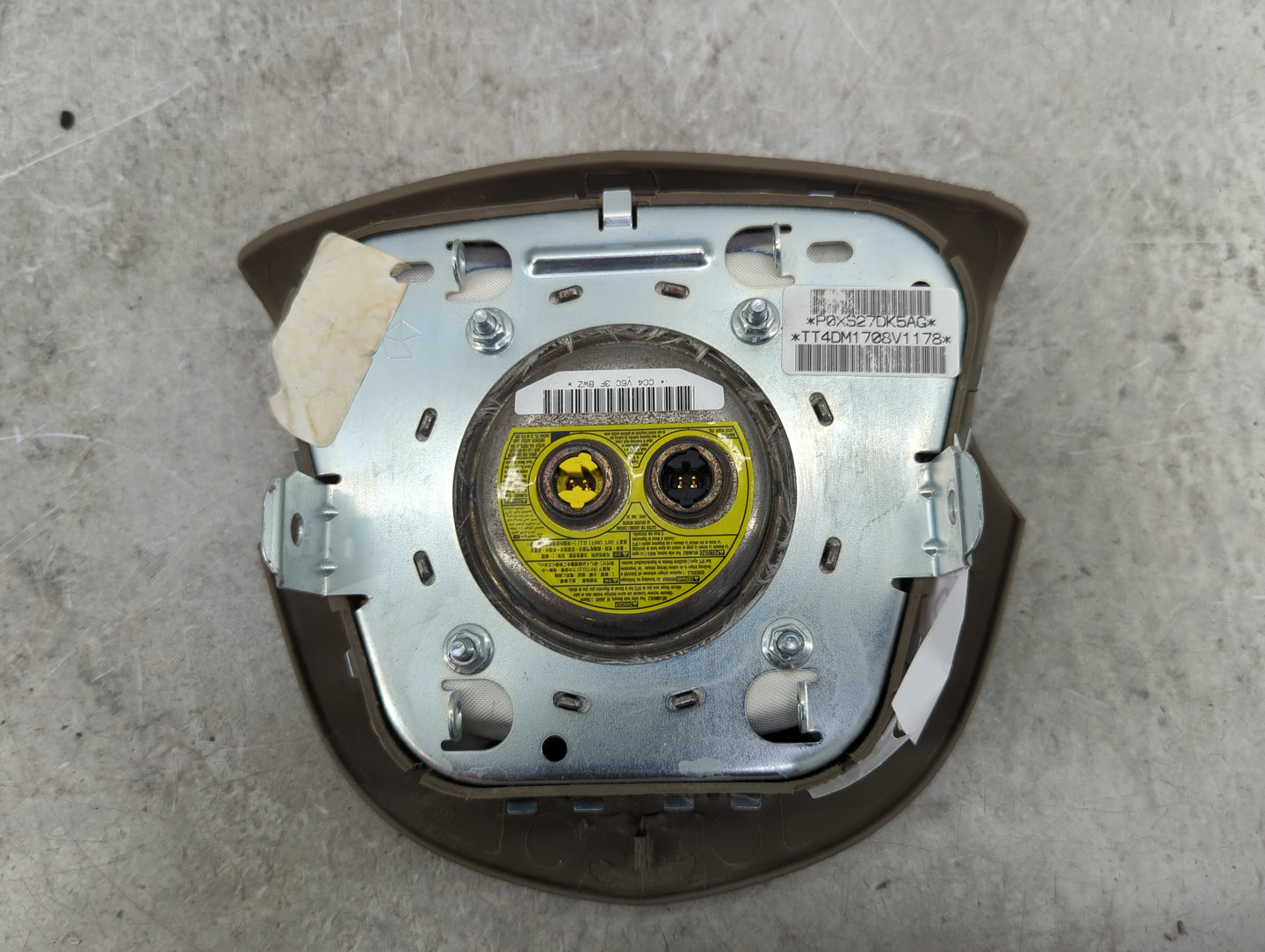 2009 Chrysler Sebring Air Bag Driver Left Steering Wheel Mounted Tan - Oemusedautoparts1.com
