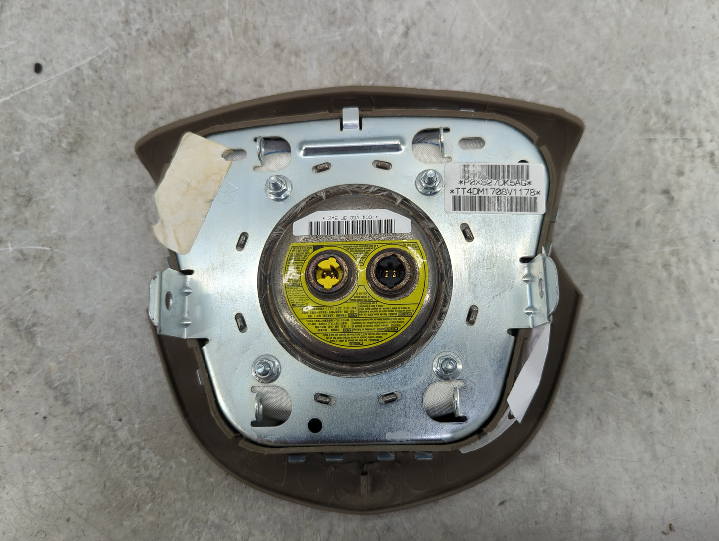 2009 Chrysler Sebring Air Bag Driver Left Steering Wheel Mounted Tan - Oemusedautoparts1.com