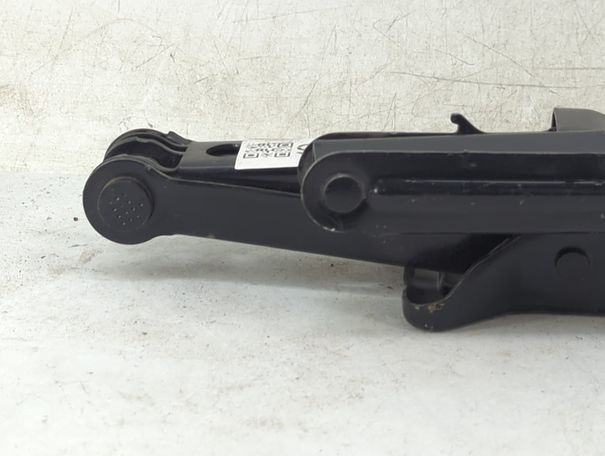 2009 Chrysler Sebring Spare Scissor Car Jack Black - Oemusedautoparts1.com