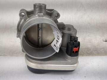 2007-2010 Chrysler Sebring Throttle Body P/N:A2C53099253 04861691AA Fits Fits 2006 2007 2008 2009 2010 2011 OEM Used Auto Pa