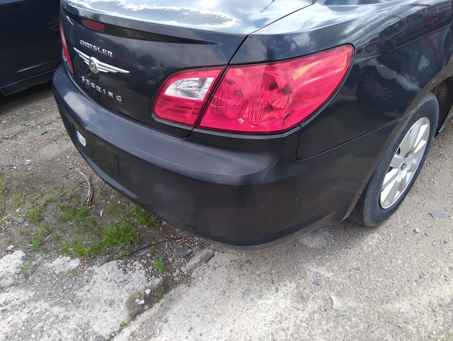 2007-2010 Chrysler Sebring Rear Bumper Assembly Oem 5031283 - Oemusedautoparts1.com