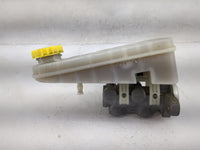 2007-2009 Chrysler Sebring Brake Master Cylinder 5031343 - Oemusedautoparts1.com