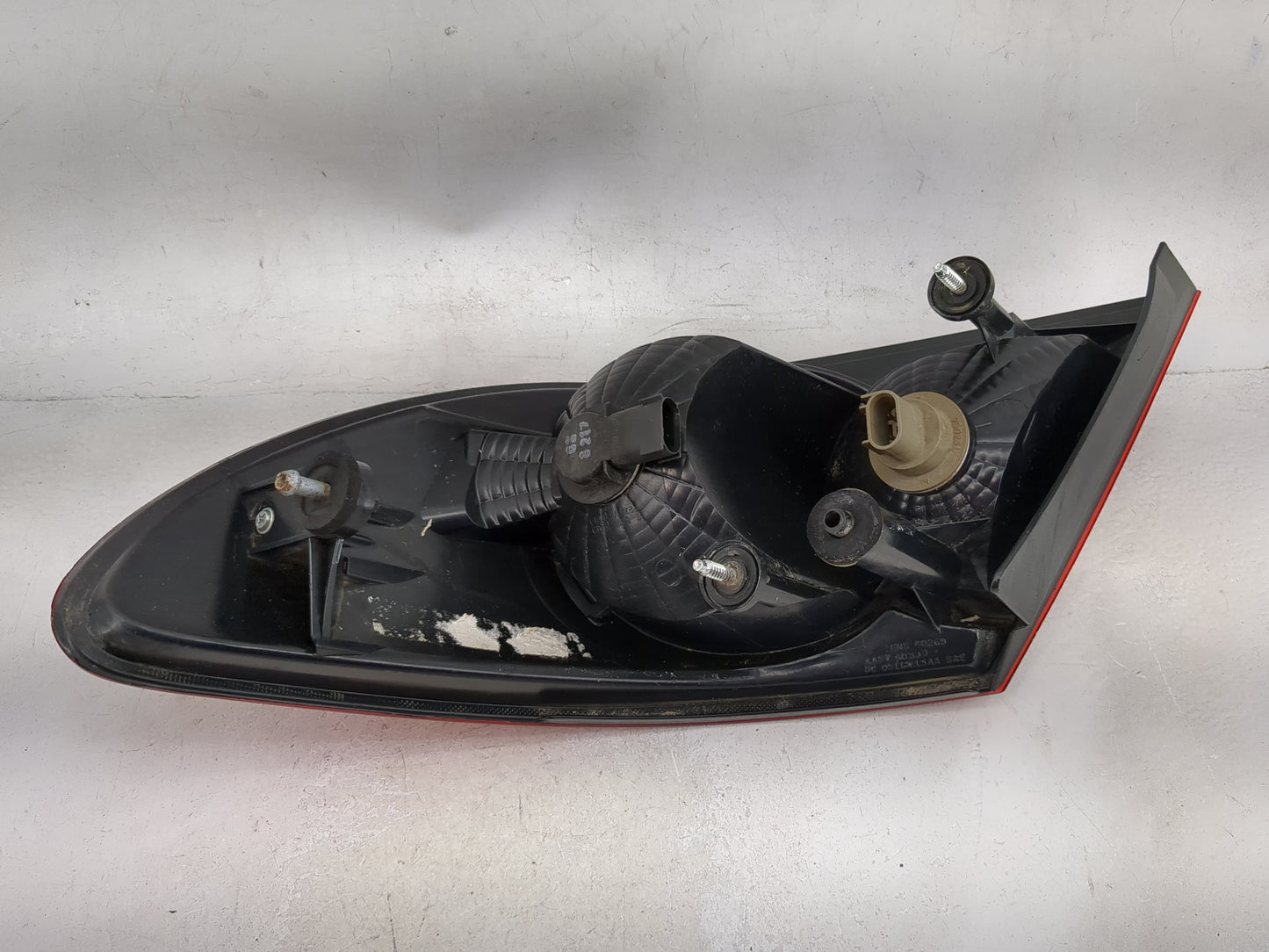 2009-2010 Chrysler Sebring Tail Light Assembly Driver Left OEM Fits Fits 2009 2010 OEM Used Auto Parts - Oemusedautoparts1.c