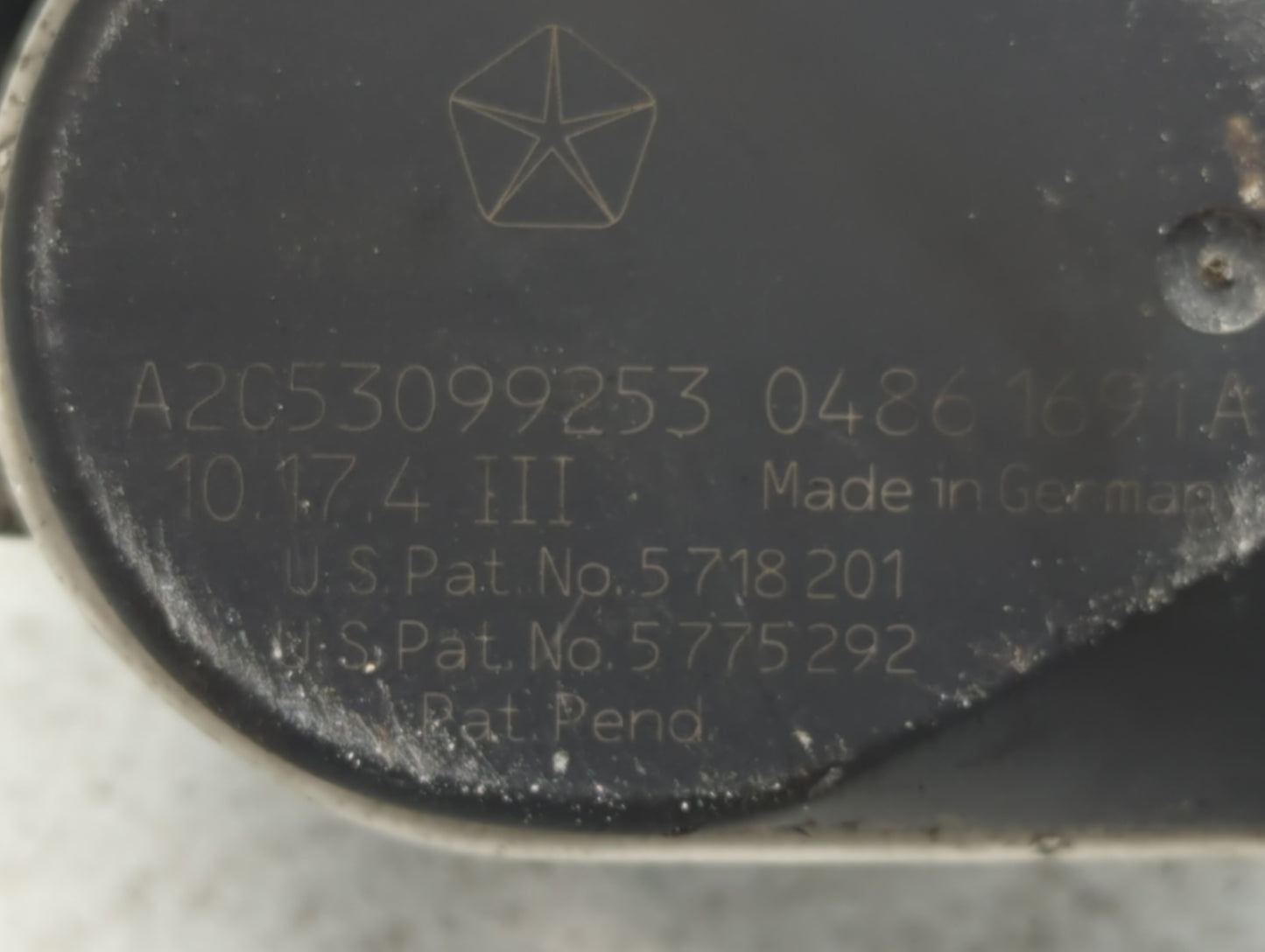 2007-2010 Chrysler Sebring Throttle Body P/N:04861691A A2053099253 Fits Fits 2006 2007 2008 2009 2010 2011 OEM Used Auto Par